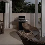 Jakuzzi Suartini Διαμέρισμα