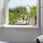 Jakuzzi Suartini Lejlighed *