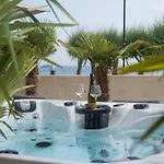 Apartman Jakuzzi Suartini