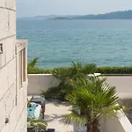 Apartman Jakuzzi Suartini