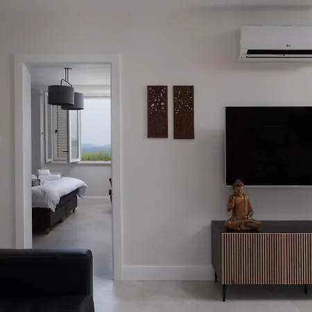 Apartment Jakuzzi Suartini Orebić