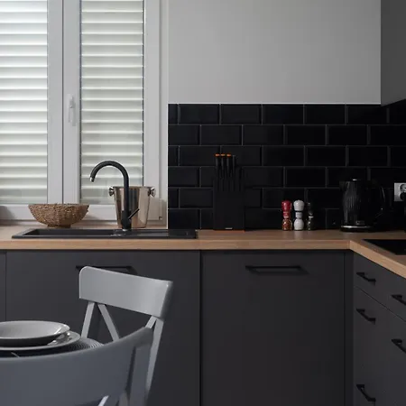 Apartment Jakuzzi Suartini