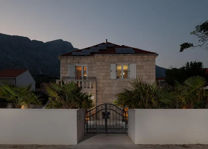 Jakuzzi Suartini Apartman