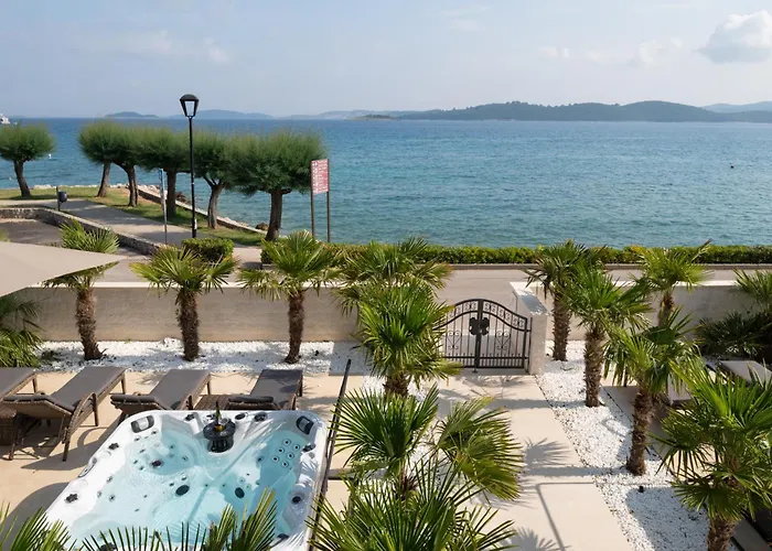 Apartman Jakuzzi Suartini