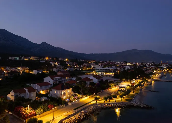 Apartman Jakuzzi Suartini *