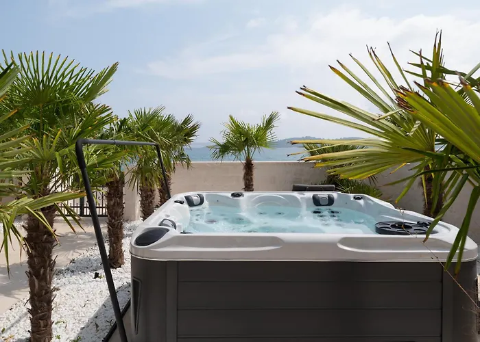 Jakuzzi Suartini Orebic