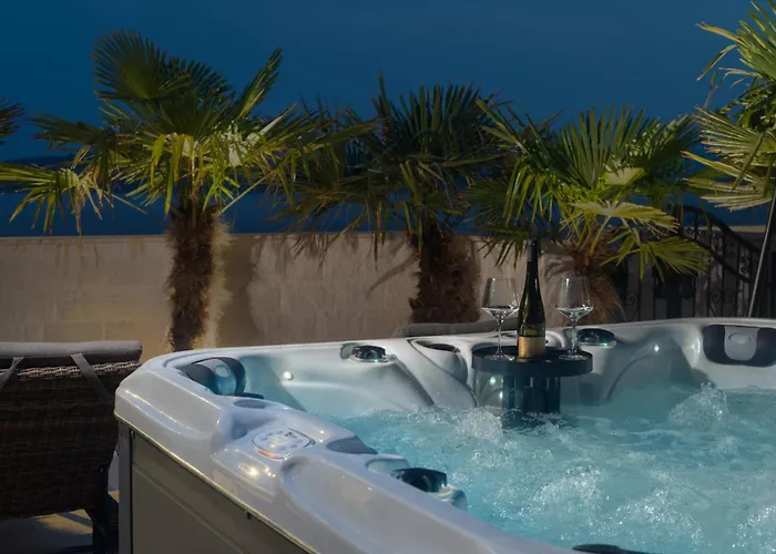 Apartman Jakuzzi Suartini *